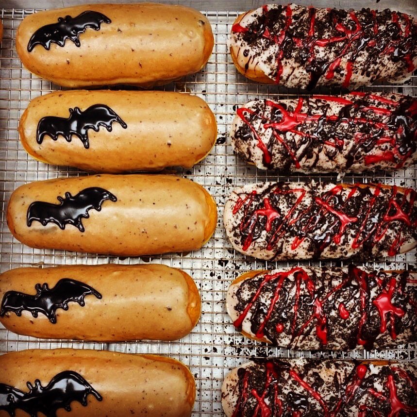 Celebrate Halloween with our plant-based donuts!  Gluten-free available. @leberrybakery 
#donuts #bestdonuts #bakery #losangeles  #Halloween #pasadena  #veganla #bestofla #plantbased #sgv #usc #ucla #caltech #pasadenacitycollege #supportsmallbusiness #supportblackbusiness