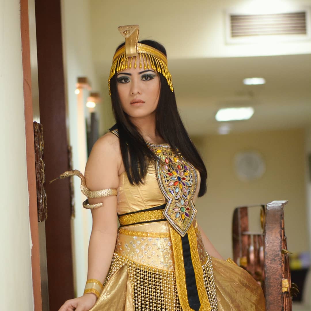 LPPMS_MR's tweet image. Make up by Student LPPMS dengan tema " Make Up Character "🔥🔥
More info kursus : 
☎️ : 021 83708887
Wa : 085890962904
See you...
#makeup #makeupcharacter
#mustikaratuind #kursusmakeup #muajakarta