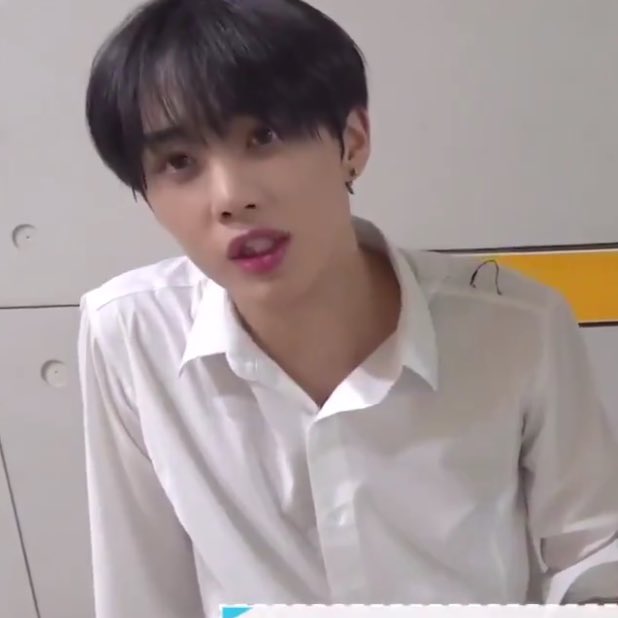 히피𖦹 tweet media