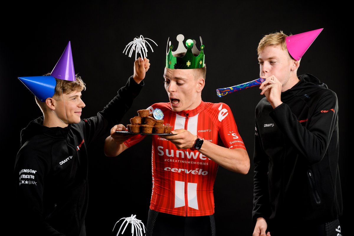 picnicpostnl's tweet photo. Join us in wishing #DevoTeamSunweb's @HannesWilksch a happy 19th birthday!🥳 

We hope you enjoy your day, Hannes!🎁 https://t.co/eNOKmNZjLi