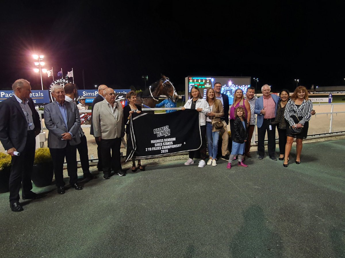 The <a href="/MagnessBenrow1/">MagnessBenrow</a> Sires Stakes Champs is taken out by Bettor Twist! Driven by Tim Williams, congratulations to the Breckon Syndicate and all the connections.