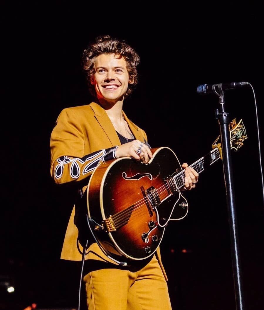 Harry Styles wearing the same outfits but with different patterns , colors and fabrics. A stylish thread