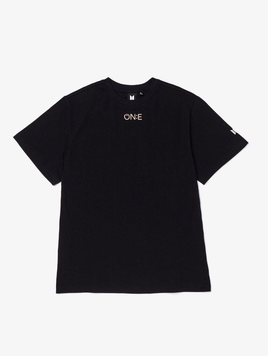 SPONSORER GIVEAWAY: ONE:E TSHIRT
- Retweet and like
- follow @synz_leg1t, @CASHBROS_ and @davidgokhshtein
- Reply "Done" +++ I'm voting for BTS for Favorite Social Artist at the #AMAs @BTS_twt #BTS
Ends in 72 hours. ♡ https://t.co/szcCaOViea