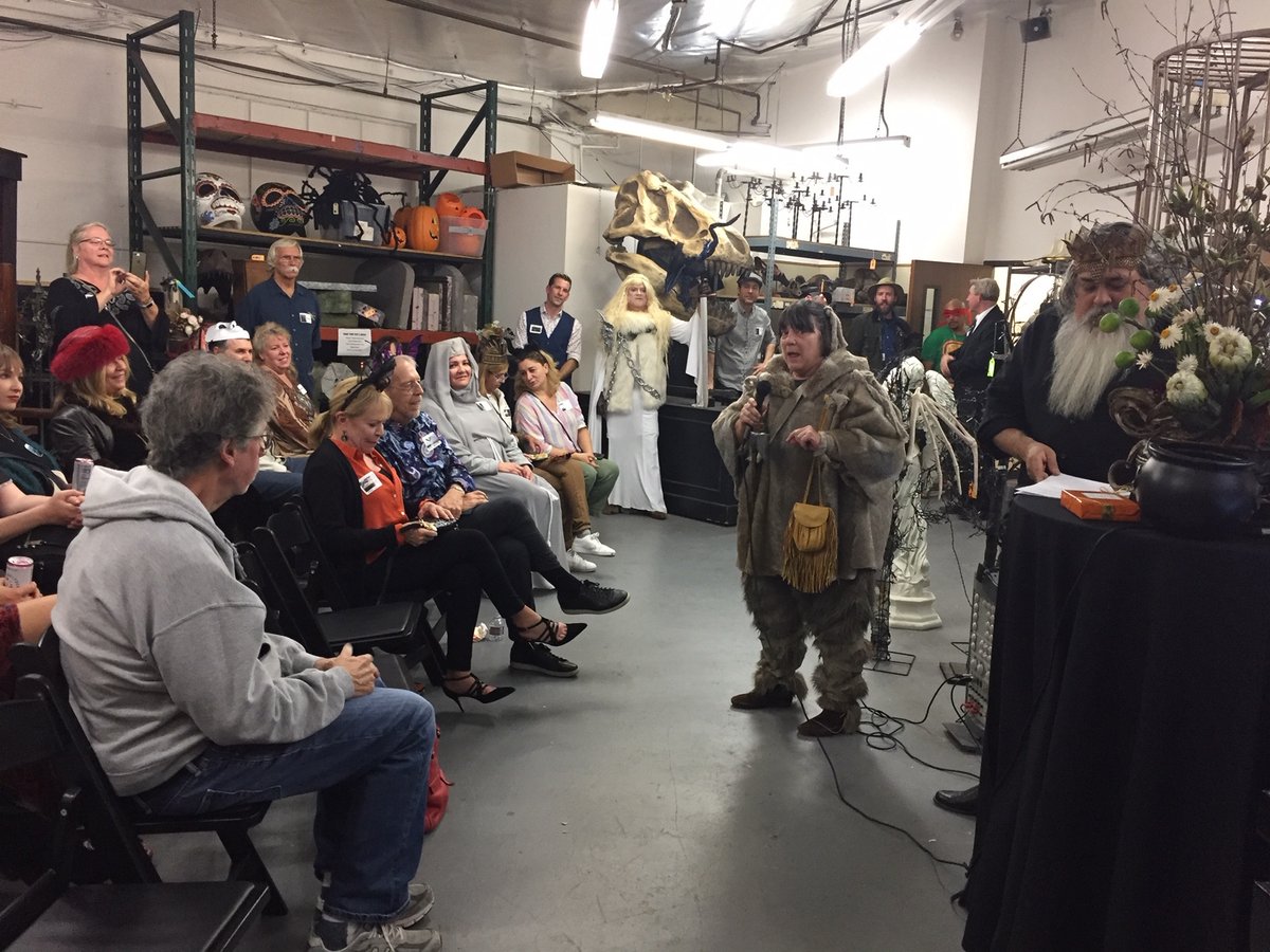 dappercadaver's tweet image. Throwback to hosting the Set Decorators Society October GMM with a Game of Thrones costume theme last year. So nice to see everyone &amp;amp; help host the Zoom version this year. Happy Halloween &amp;amp; may we meet again soon! @officialsdsa #halloween #sdsa #31daysofhalloween #dappercadaver