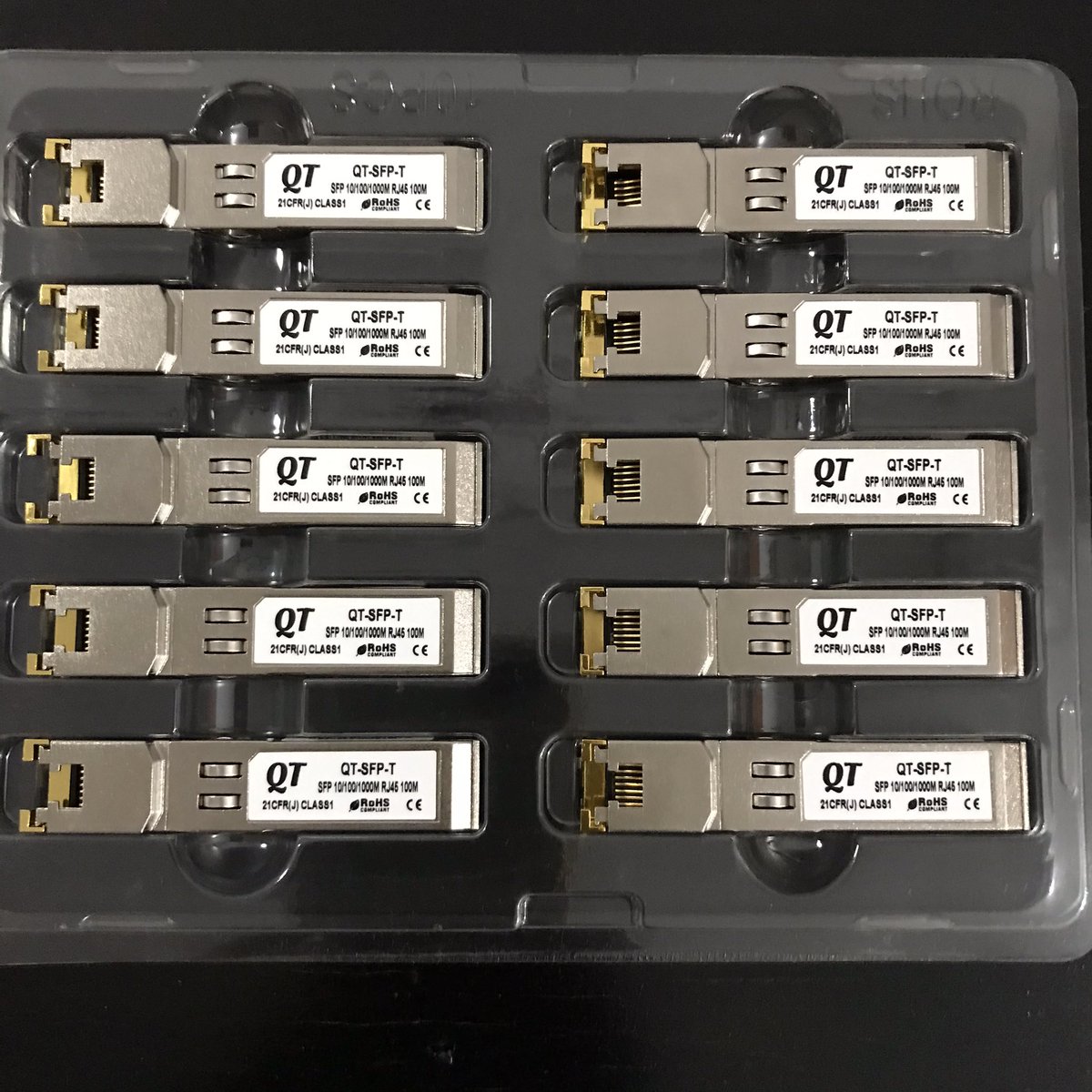qonitech's tweet photo. DELIVERY
Your devices are using SFP Port but you have to use UTP Cable for the connection, don't worry you can use SFP RJ45.
Photo
50pcs of SFP 10/100/1000Mbps RJ45 100M
#transceiver #utp #sfp #1G #rj45 #cat6 #cat6e #LAN #cisco #mikrotik #huawei #zte #juniper #networking #telecom https://t.co/EOuBj2Ed4I