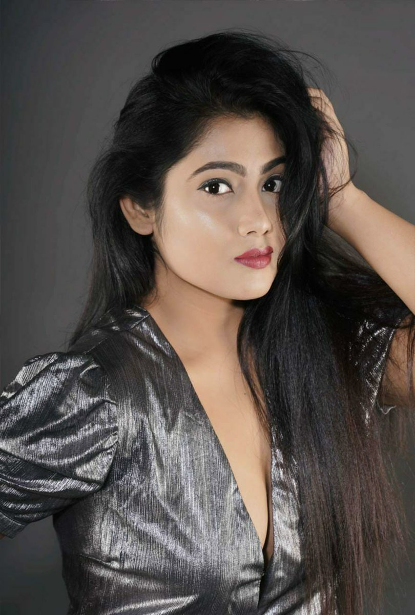 jaswanthabc's tweet photo. Actress #SinduraRout gets all excited for the release of her Hindi webseries #PsePleasure π₯
This series based on LGBTQ is directed by #AbinashRout as an #ARPrime original with lots of twists making it worth watching. https://t.co/YjxeM58cr5