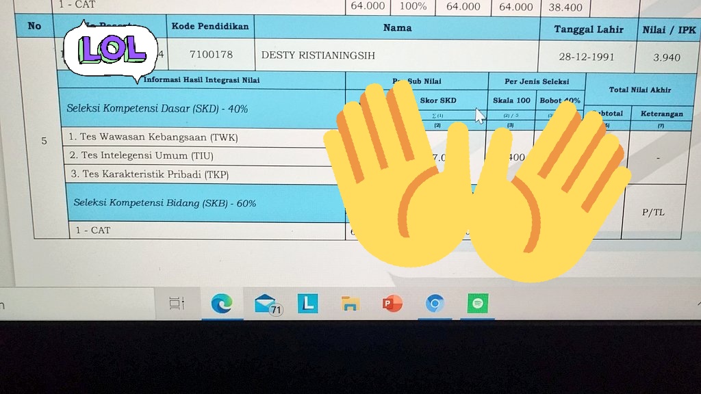 destydst's tweet photo. Waw agak mengejutkan melihat hasil akhir cpns-ku 
Org yg ku gadang2 bakal lolos karena nilainya keren tp ternyata engga jg. Sama kaya kita 😂
Tapi, seneng bgt bisa mencapai tahap sejauh ini, di masa pandemi yg penuh dg tantangan 
Gimanapun jg, bakal jd kenangan di masa depan ❤ https://t.co/lcMGM222To