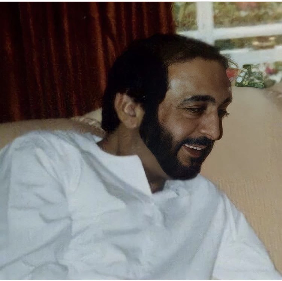 الله أحفظه وأدم سعادته