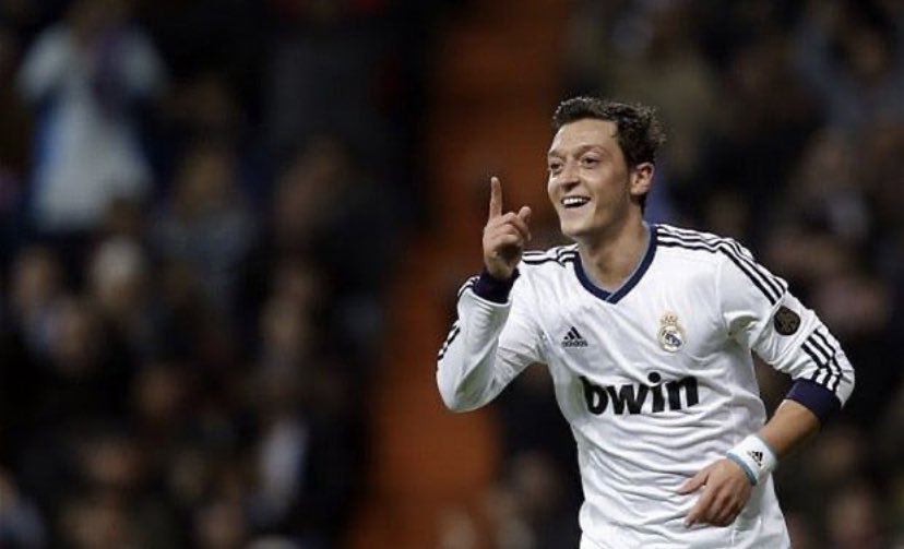 X 上的RM.：「Mesut Özil for Real Madrid • 159 matches • 27 goals • 80 assists  2010-11 (28 assists) 2011-12 (28 assists) 2012-13 season (24 assists) 54  assists in La Liga 16