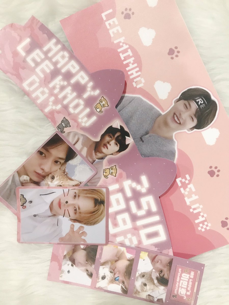 chansooslays's tweet photo. 🍓 got my leeminho cupsleeve 🍓
thank you so much @StrayKidsPHL and @BrightcoastA ❣️ https://t.co/glitfVSCxE