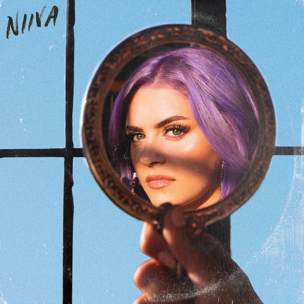 itsniiva's tweet photo. My debut EP is out!! Listen to it here: https://t.co/N2Vme29riY https://t.co/29FO0AK1Tu