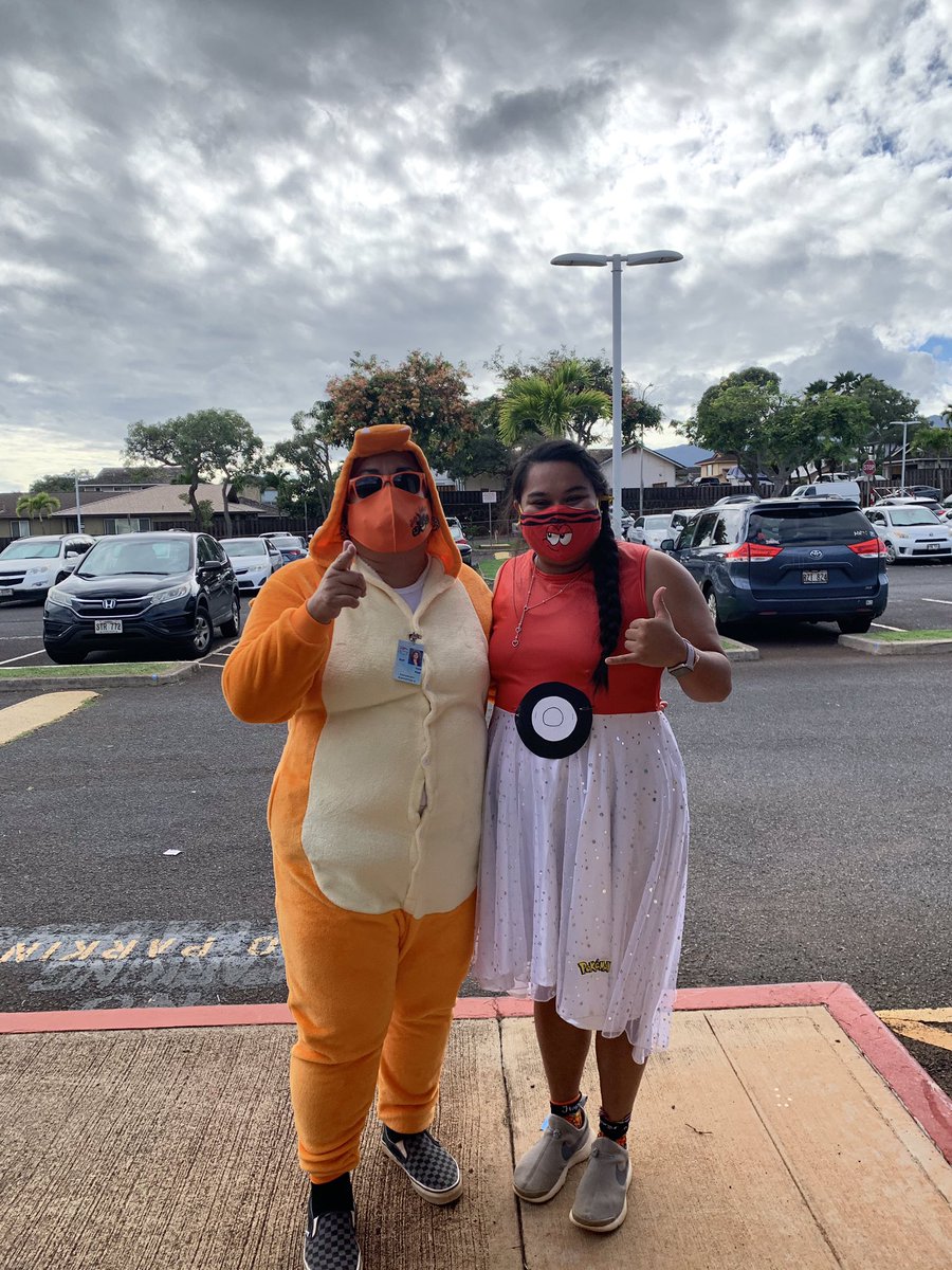 MsPowellteaches's tweet photo. Grade 2 in the house! #drivebyparade #pokemon #PokemonGoRaids #teacherlife https://t.co/kb7tj5pMpX