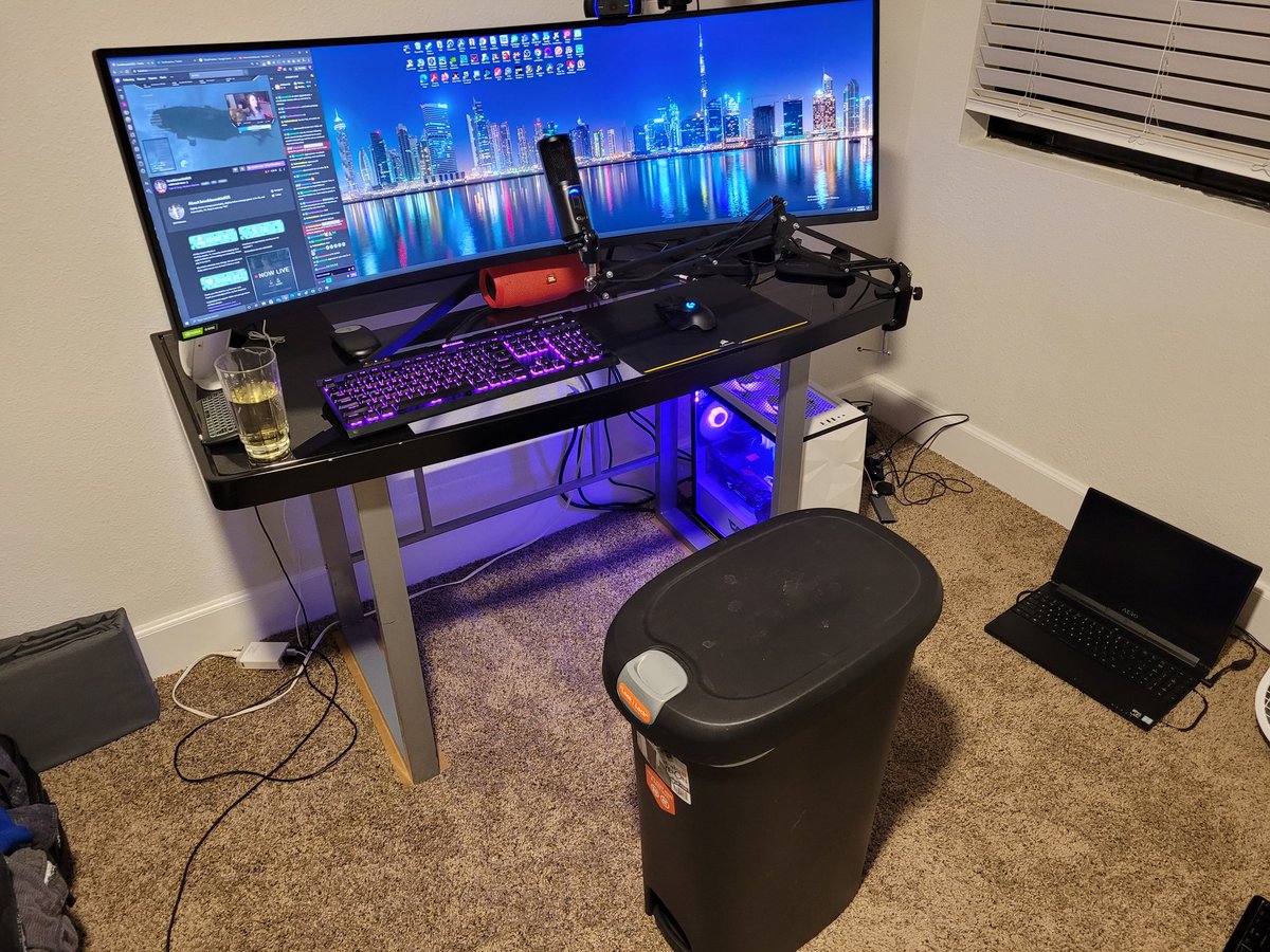 TrueTonyData's tweet photo. $1300 monitor but I'm literally using a trashcan as my chair. #newhouseproblems https://t.co/nxcIAtuuHO