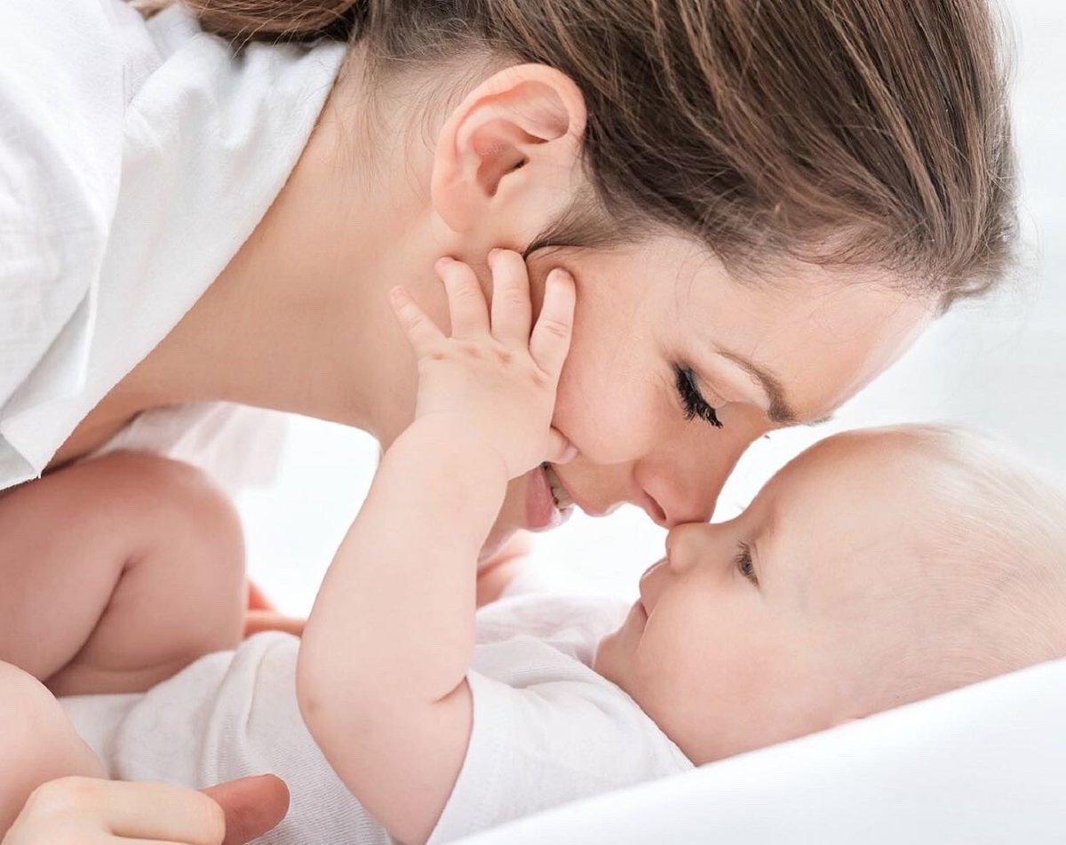 EarlyCh64700835's tweet photo. A mother���s joy begins when new life is stirring inside; when a tiny heartbeat is heard for the first time, and a playful kick reminds her that she is never alone.❤️🤱🏻
.
.
#mother #motherhood #motherslove #newmother #newmom #newmommy #baby #mybaby #ilove #ilovemybaby #love #toddle https://t.co/QyMs27BKnZ