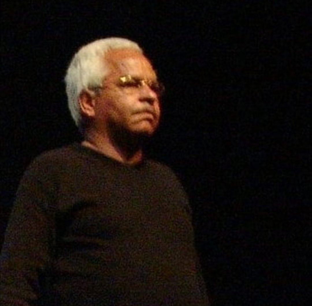 Nuestro abrazo solidario para el <a href="/Pequeno_TeatroM/">Pequeño Teatro</a> y para los familiares y amigos del maestro Ramiro Alfonso Rojo (q.e.p.d). Su vida y obra dentro y fuera del escenario son su mejor legado.