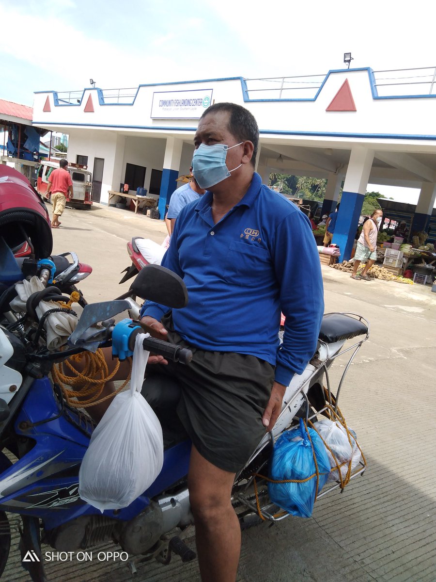 MAMBABATAS2's tweet photo. daddy at the market .. 😍❣️ https://t.co/C0ApHZV5OA