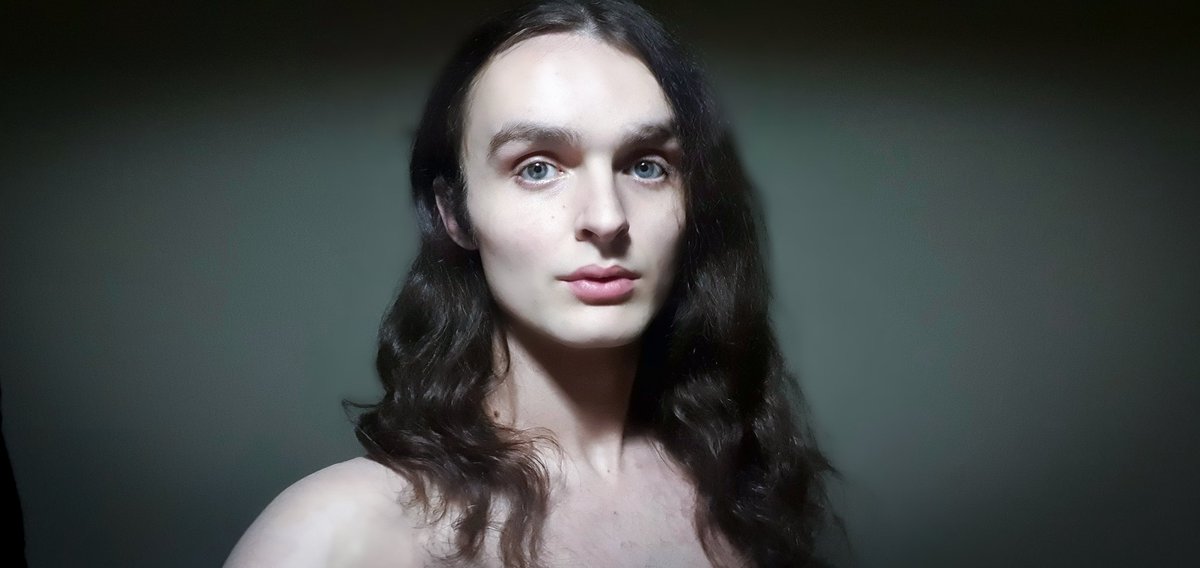 No make up flex #nomakeup #bored #selfie #lockdownUK https://t.co/bUKfzL4uSw