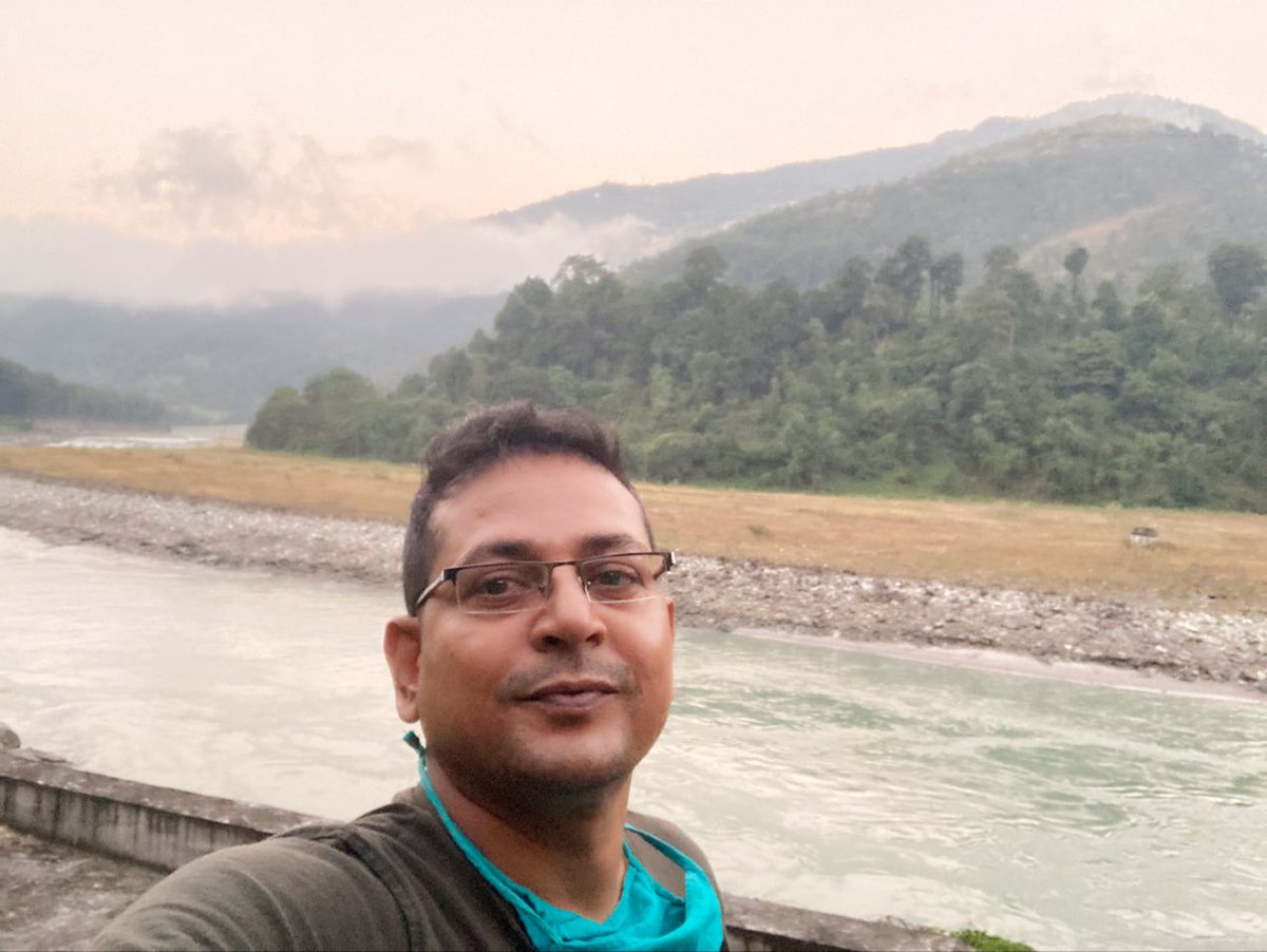 nazzzmul's tweet photo. earthen ❤️ https://t.co/6aim7b1Dql