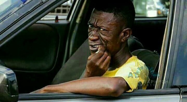 Gaspinho15's tweet image. Hii inaonyesha mpigaji alitumia Spana nzito kumpiga muhusika maeneo ya Kichwani. 😂😂😂😂😂 #TwitterVar