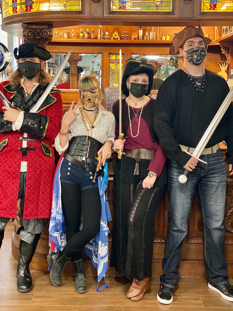 theLPMarket's tweet photo. Love Potion’s motley crew is all dressed up today! And every day this week! Sail on over and say Arghhh!  <3 Ryan, Georgia, Kimi and Jacob. <3 #lovepotionmagickalmarketplace #lovepotionperfume #vanwa #lpmp #LPMP #lovepotionmagickalperfumerie #littleshopbiglove #halloween2020 https://t.co/ShVx8jtQXE