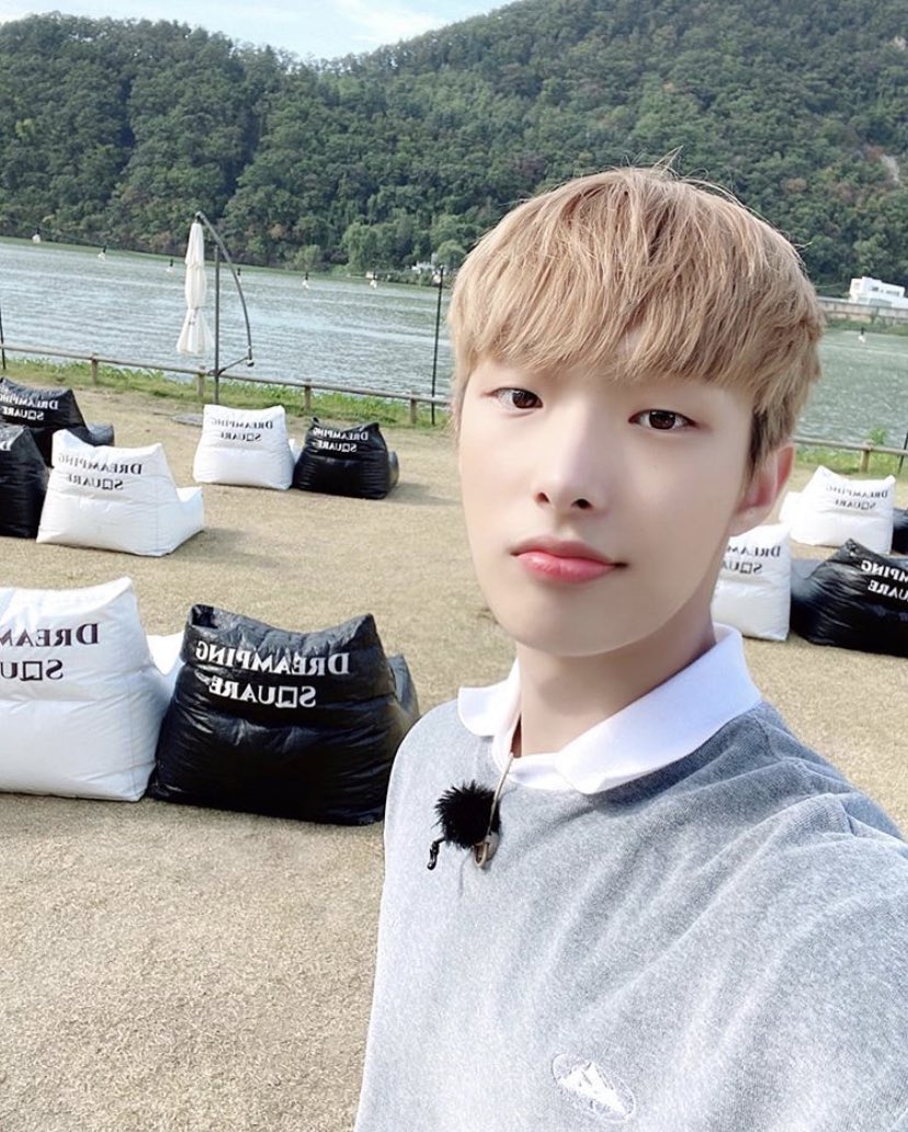 mingithink's tweet image. NOOOO HES SO CUTE