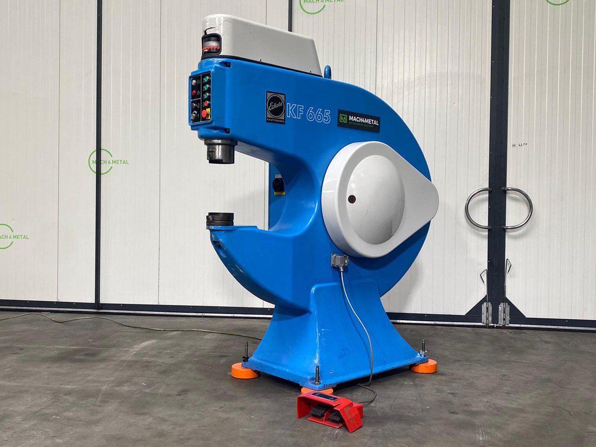mach4metal's tweet image. Eckold KF 665 Kraftformer 
Yop 2006 
#Eckold #kraftformer #kf665 #WalterEckold #sheetmetal #Sheetmetalworking #metalworking #strongerthansteel