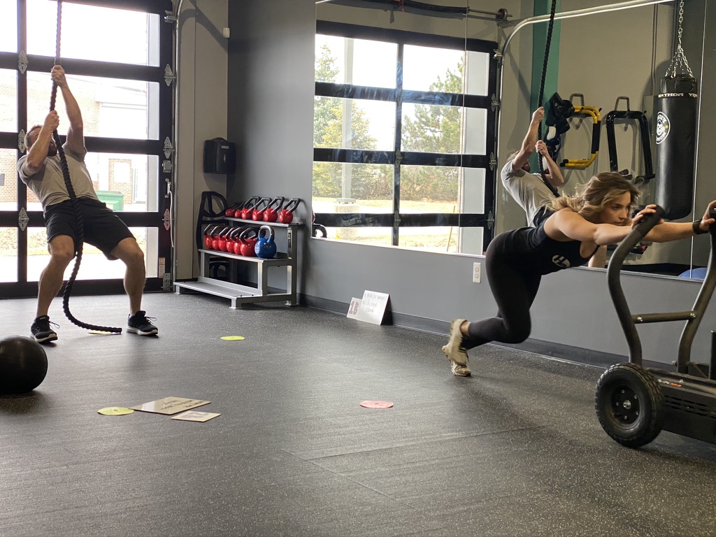 HiitQuarters's tweet photo. Want to be one of us? Here's just a few things you need:
- Proper nutrition
- Killer workouts
- PMA!

Come on in and join us, we're ready for YOU! >> https://t.co/csbDgQPubW

#HIITQuarters #GetFitWithHIIT #HIITQuartersShelbyTownship #ShelbyTownship https://t.co/KKrNy7Voth