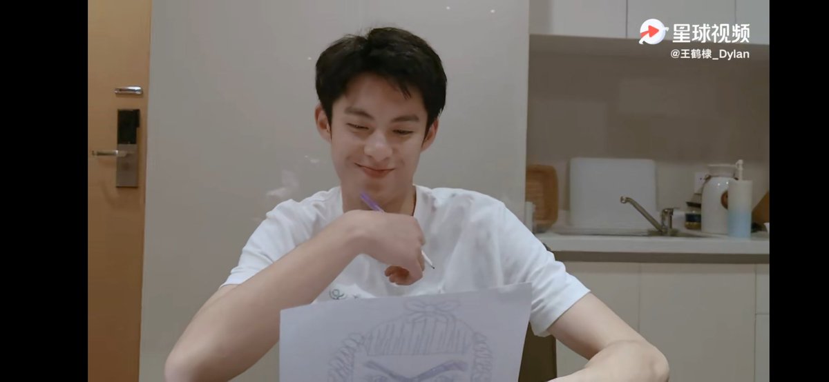 HYDi… aren't u busy filming a drama urself?!DD: For you all - - # darnest thing 2020In the vid he said 'sorry' about drawing XDH so strongstrong and manly so he wanna patch things up by drawing real gentle girly cute image of XDH in his mind. He thinks he is a drawing genius