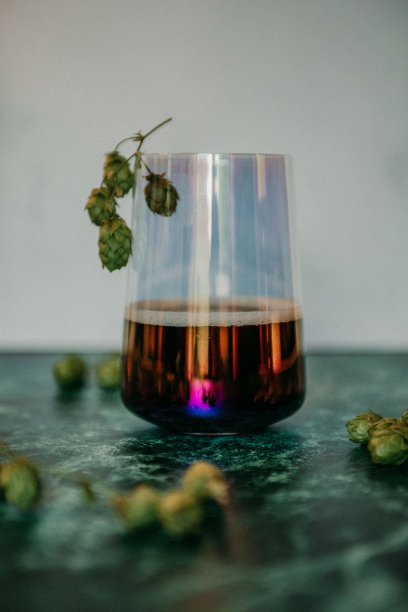 womenontap's tweet photo. What does drinking beer say about someone?
This is 'Enki' a 6% rich and moreish dark mild brewed by @NomadicBeers #Leeds in collaboration with @neptunebrewery #Liverpool using honey malt to give a sweetness to compliment the British hops
🌱🍯🐝
#BeerGlassProject 🥃 https://t.co/4EPKNWXVjO