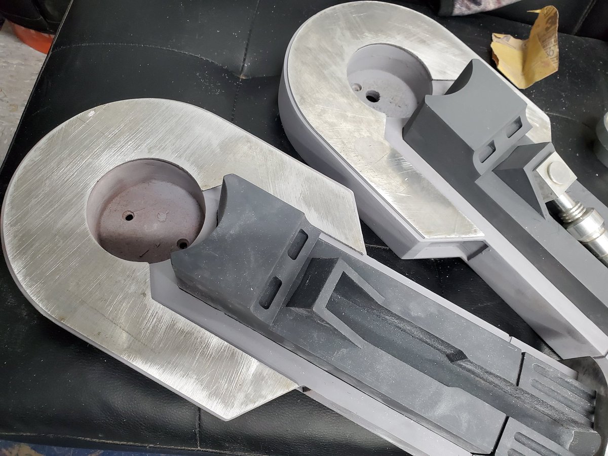 droidboy's tweet photo. Picked up a handful of parts from the plasma cutter today.  They don't come out nearly as clean as I'm used to with the laser but they clean up nice never the less...plus for the price it was worth the extra elbow grease for these parts.  All this for $70.  Not too shabby. https://t.co/2wwq9B9Ben