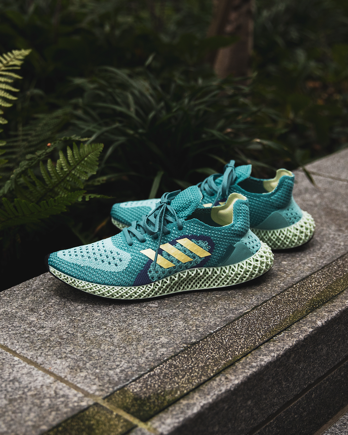 Zx 4 4d on feet sale