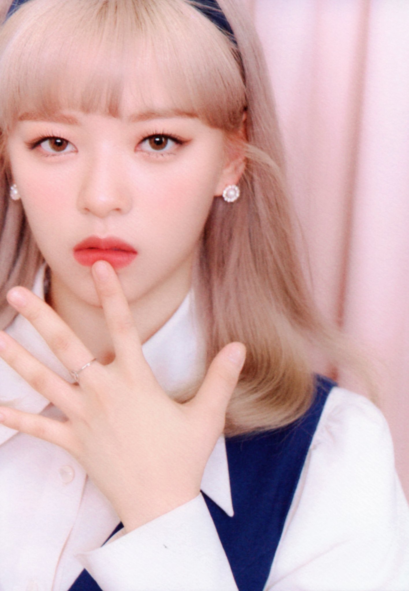 흡혈귀 Twice The 2nd Full Album Eyes Wide Open Retro Ver 정연 정연 Jeongyeon ジョンヨン Icantstopme T Co Ynxzergc2m Twitter