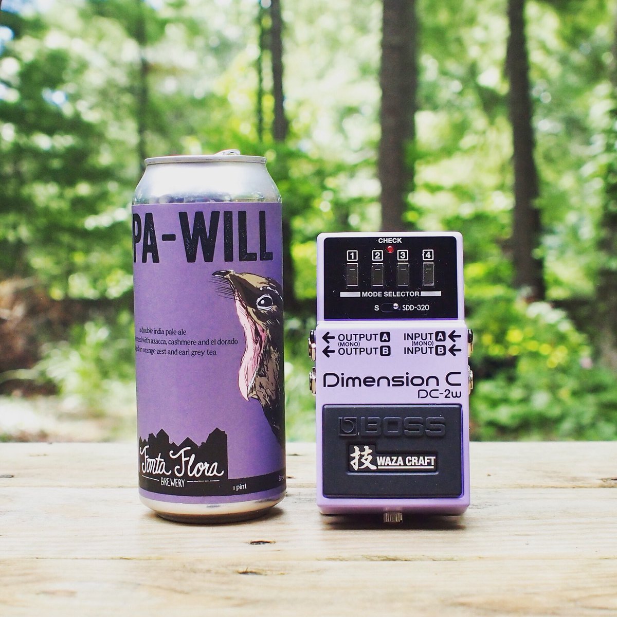 A @FontaFloraBrew DIPA-WILL paired with the DC-2W Dimension C  from @BossFX_US 
.
#beer #pedals #beerlover #pedalsandeffects #effects #pedals #effectspedals #craftbeer #pedaloftheday #fontaflora #TGIF #dipa #boss #dimensionc #ipa