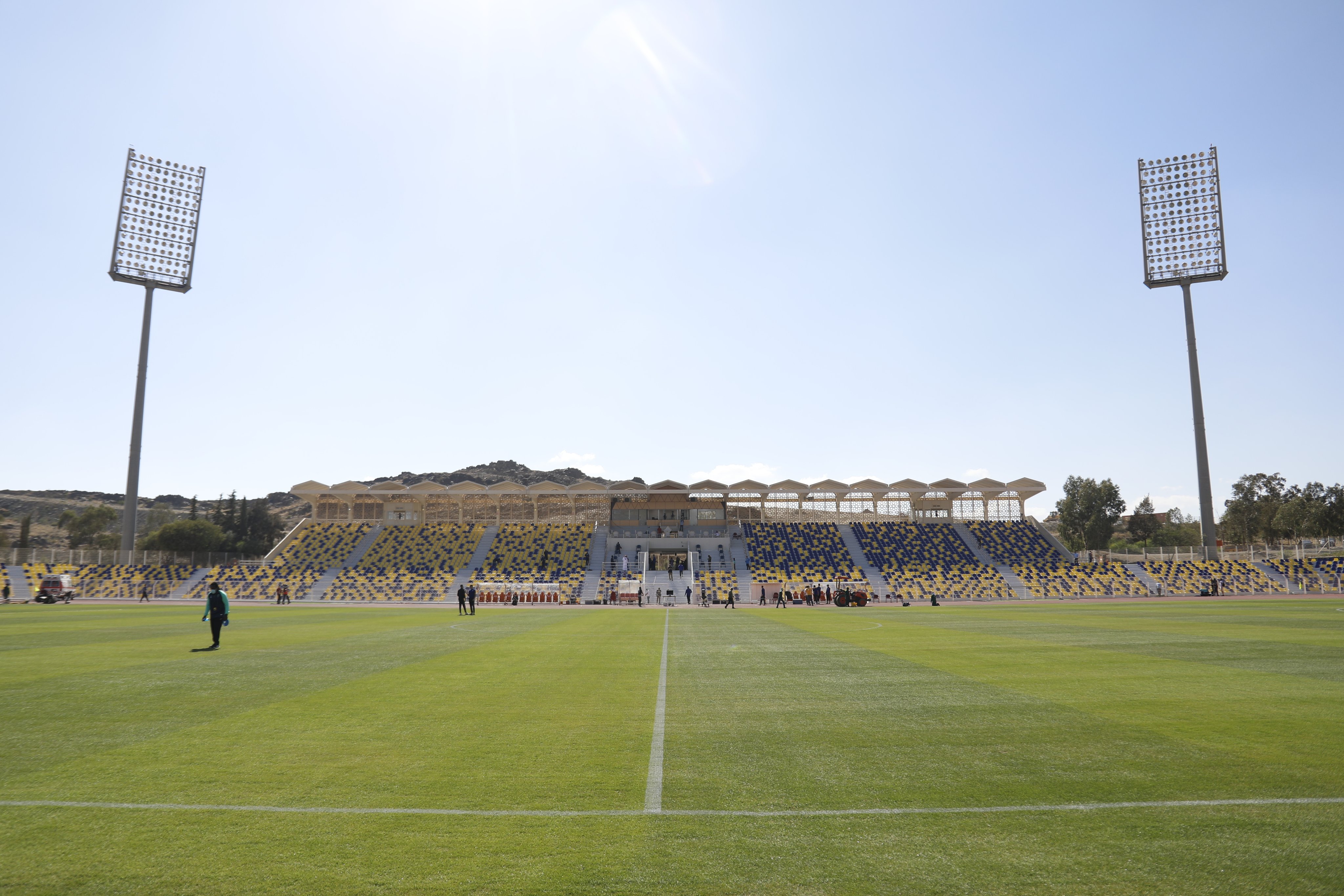 وزارة الرياضة on Twitter: "🏟 ملعب مدينة الملك سعود الرياضية بالباحة في أتم الجاهزية لاستقبال مباريات دوري كأس الأمير محمد بن سلمان للمحترفين .. الانطلاقة من جولة (رئاسة العشرين) #مجموعة_العشرين_في_السعودية https://t.co/Oqm3y219U6" /