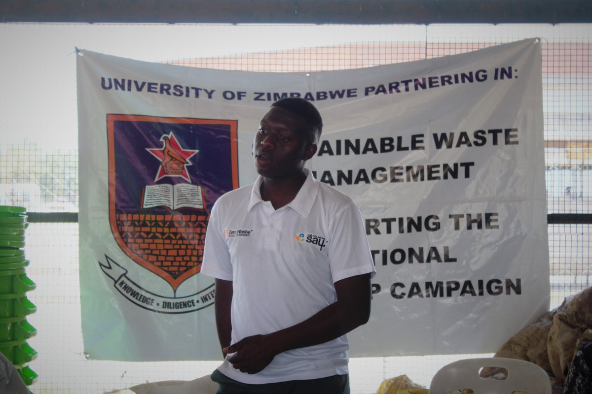 MufaroDzingai's tweet photo. Today in Budiriro Ward 33 & 43 #ZeroWasteSocialEnterprises trained over 200 volunteers on #climateaction for the #wastesector. The workshop introduced the concept of #SeparationAtSource through the #2BinSystem in preparation for the upcoming #NationalCleanUpDay. #SayTrustZW https://t.co/1gGUaYz0Po