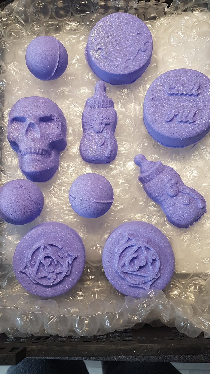 bodytherapy108's tweet photo. It's lunch break on the #ZCLIVE so it's bath bomb making time #multitasking #virtualevents #greatcontent https://t.co/0vMxwGVCn8