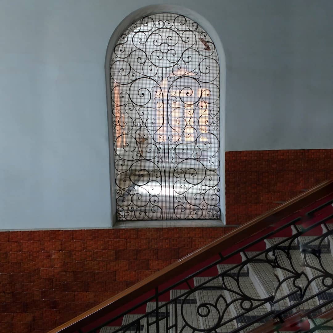 shiva_subbiaah's tweet photo. Illustration_51 'Interiors of Madurai' Location: Gandhi Museum, Madurai.

.
.
#illustration #dribble #behance #gandhi #madurai #freedom #creative #museum #illustration #architecture #digitalart #digitasketch #digitalillustration #tamilnadu #india #gandhimuseum #collections https://t.co/p8ybC569Tf
