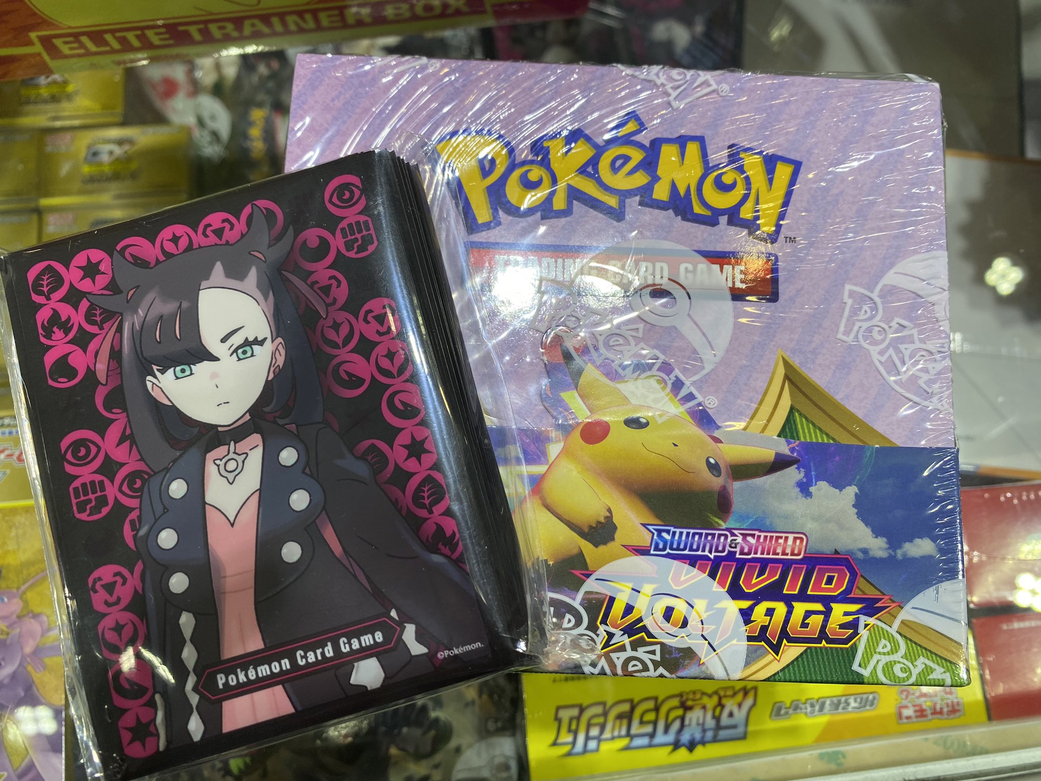R Clovermew151 英語版仰天のボルテッカーとマリィスリーブ Vivid Voltage Is Here With Marnie Sleeves ポケモン剣盾 ポケカ 仰天のボルテッカー Pokemoncards Vividvoltage T Co Up4ukay4gi Twitter