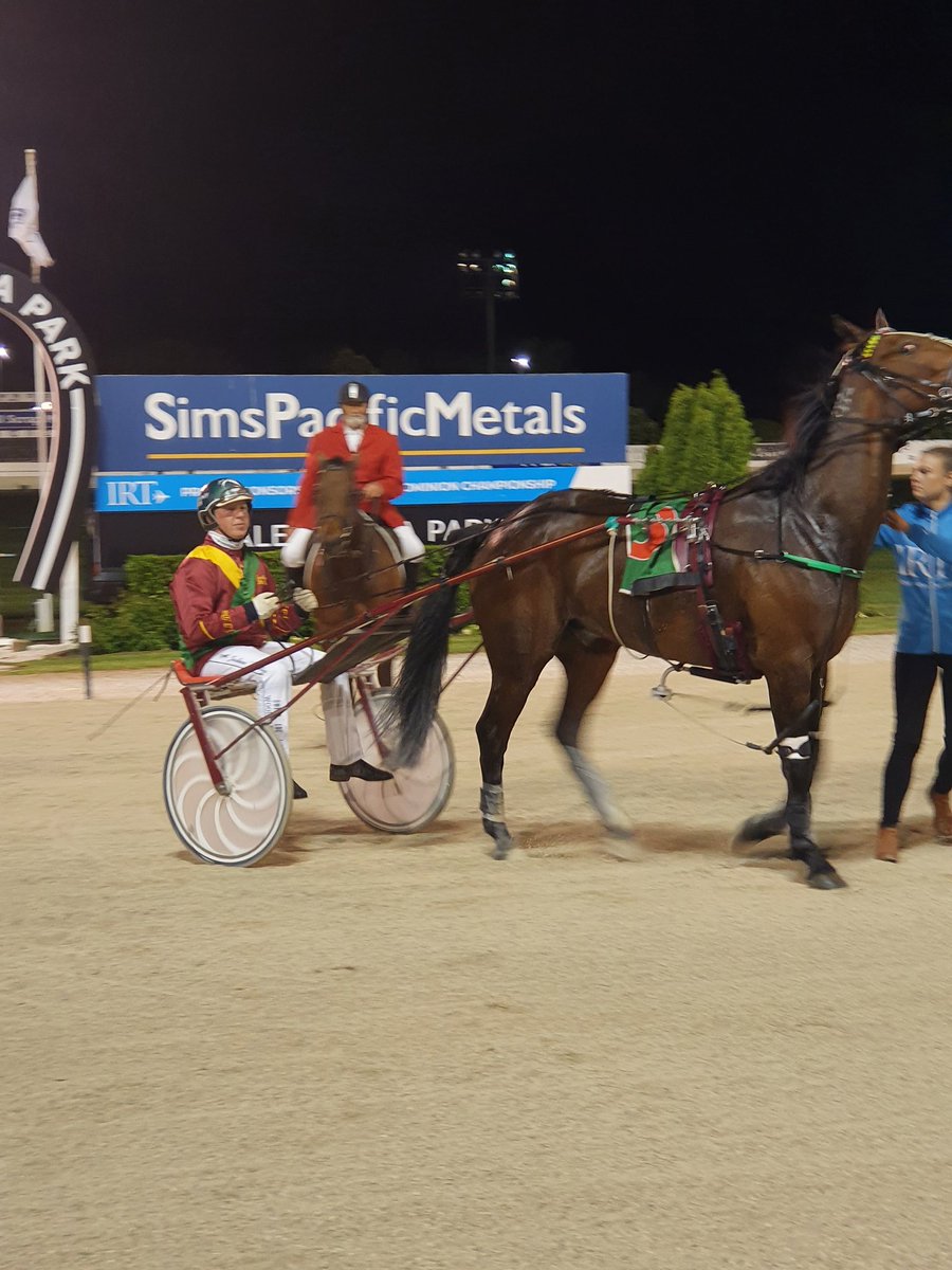 Race 8, driver and trainer, Joshua Dickie holds out his lead till the very end with Kay Cee! Impressive performance.