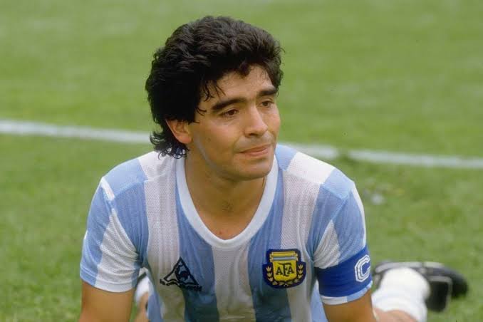 Diego Maradona- 60
Ashley Barnes- 31
Sean Longstaff- 23

Happy birthday guys. Keep living 