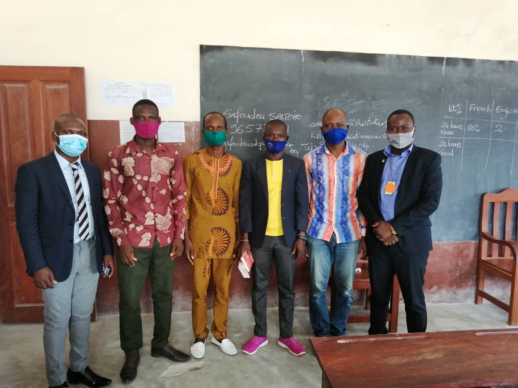 bnteanational's tweet photo. On Monday, October 26, 2020, the EducationUSA  Advisor at the Public Affairs Section,Mr. Cyril VITO, and the President of @bnteanational Mr Gafoudou SAKPOHO met with the English teachers and the administration of a private secondary school at Atropocodji in #AbomeyCalavi #Benin https://t.co/TWhbczxEik