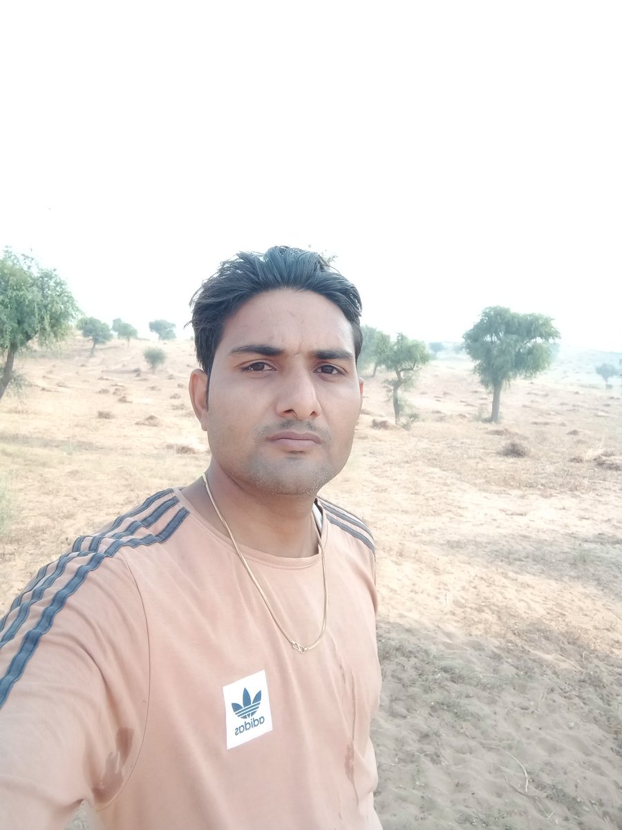 DharmpalSihag4's tweet photo. किसी का दिल मत दुखाओ, क्योंकि तुम्हारे माफी माँगने के बाद भी उन्हें दुखः जरूर रहेगा, जैसे, दीवार में से कील निकालने के बाद भी छेद रह जाता है । https://t.co/J6c8joFMVM
