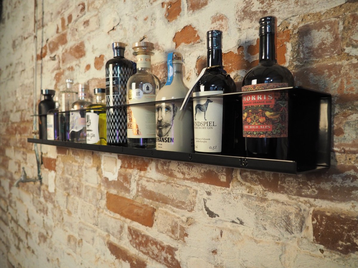DesignHeun's tweet image. GINBAR10

See more on heun-design.com

#gin #ginbar #bar #gintonic #lovegin
@GinFoundry @TheGinGuild @A_Tale_Of_Gin @TheGinBible