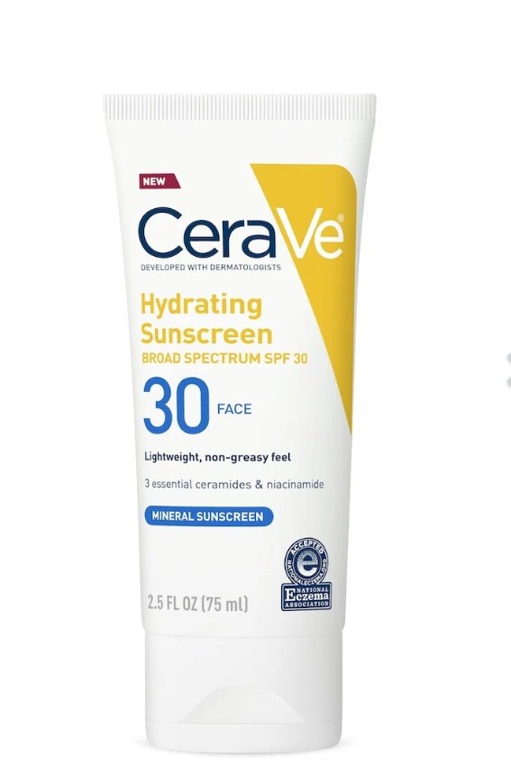 This is la roche-posay sunscreen. Its a matte sunscreen and recommended for oily skin as you can see in the label.Then the CeraVe hydrating sunscreen. Its clearly written on the label "mineral sunscreen" yet it's non greasy which means the white cast aren't depressing.