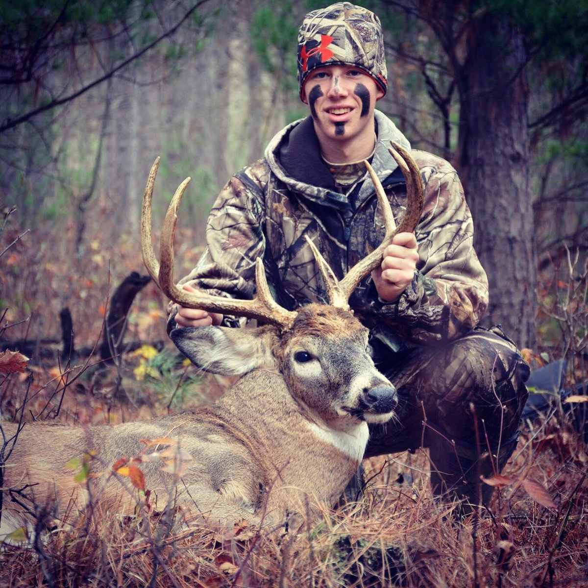 Ready To Hunt tweet media