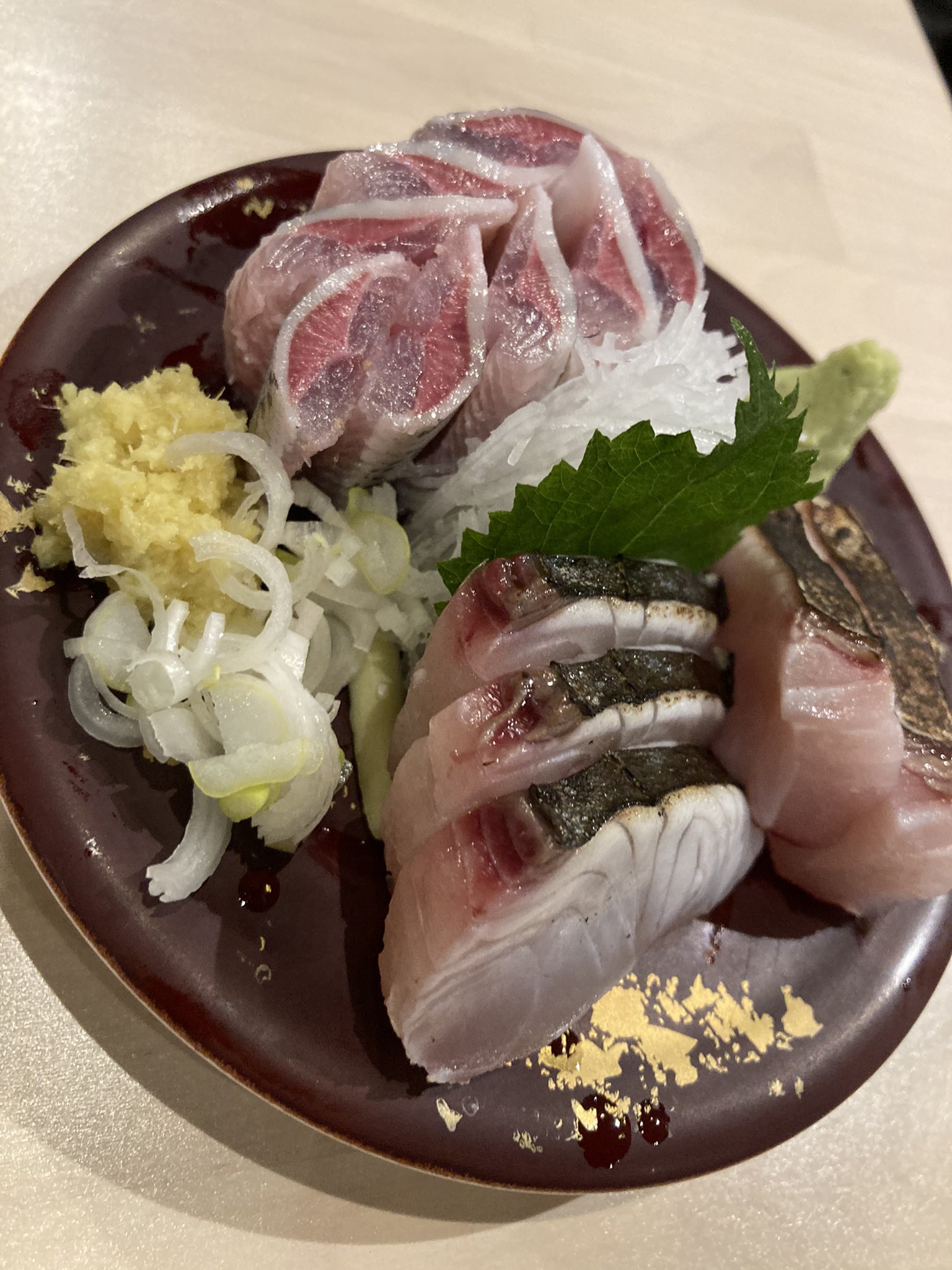 テリー い く ぜ ももクリ 来月無茶苦茶忙しくなるので みなとで美味しいもの食っていこうということで 大イワシ 炙り さわら イシモチ天ぷら アオリイカ天然ミミ 天然マゴチポン酢 たまらん みなと刺身専門店2号店 ひとり飲み T