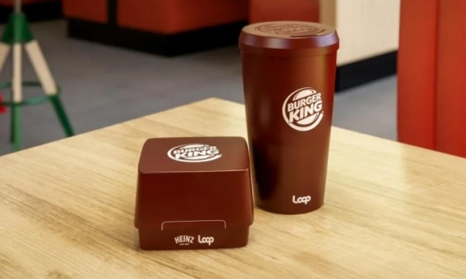 labartraMedia's tweet photo. El packaging reutilizable llega al fast-food: paquetes de hamburguesas y tazas de café que se usan una y otra vez https://t.co/EQySyd5tMg https://t.co/Jtsd7fNszc