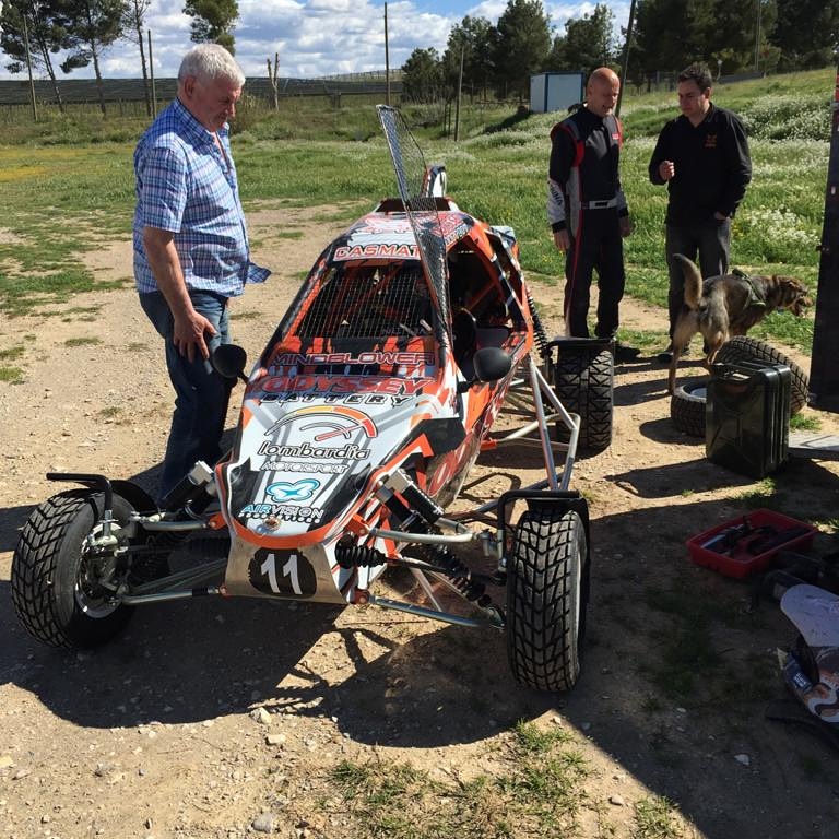 CasmatMotor's tweet photo. Desde el equipo CasmatMotorsport le transmitimos nuestras más sinceras condolencias a nuestro distribuidor Terry Mckay y a su familia por el deceso de su padre Terence Mckay,una gran persona y apasionado del mundo de la competición.Que descanse en paz. Siempre en nuestro recuerdo https://t.co/Z5VnxDN7OV