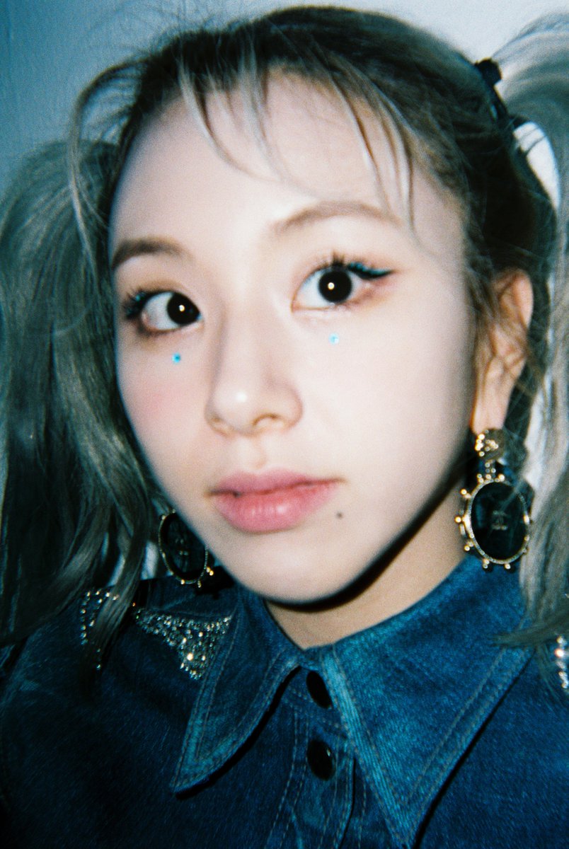 📸