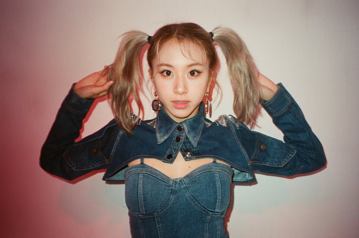 📸